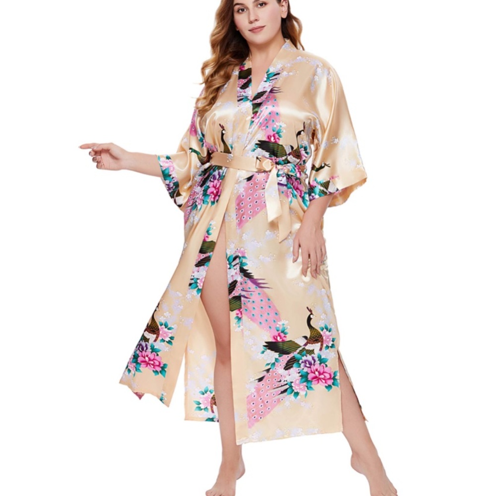 Babeyond Kimono Robe in Champagne Peacock 🆕